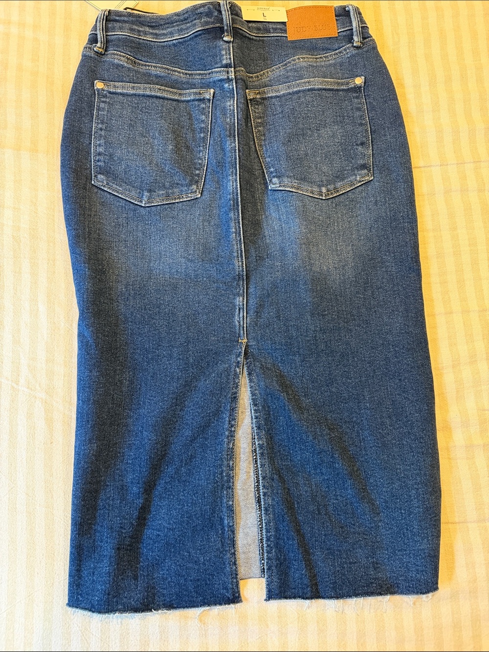 Judy Blue Medium Wash Denim Pencil Skirt with Back Slit - Picture 4 of 7